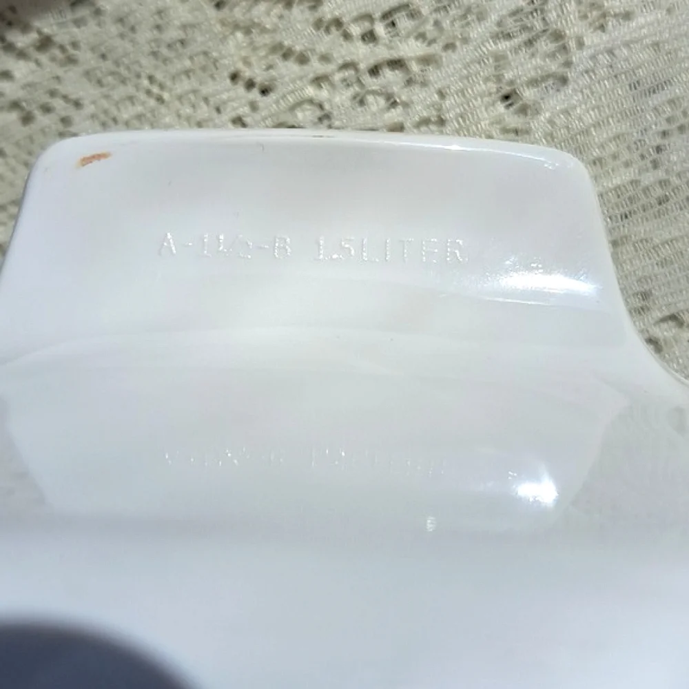 Vtg 1979 Corning Ware Blue Cornflower Casserole Baking Dish 1.5 QT A-1 1/2-B